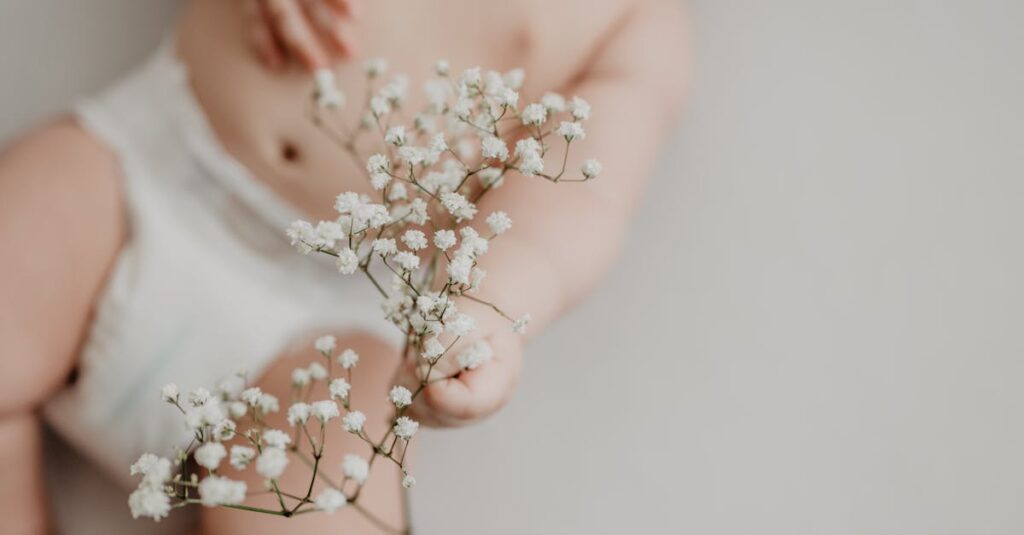 耐荷重100kg対応トランポリンの安全設計。滑り止め付きの脚、バネカバー、厚みのあるマットなど安全に使える特徴が揃っている。