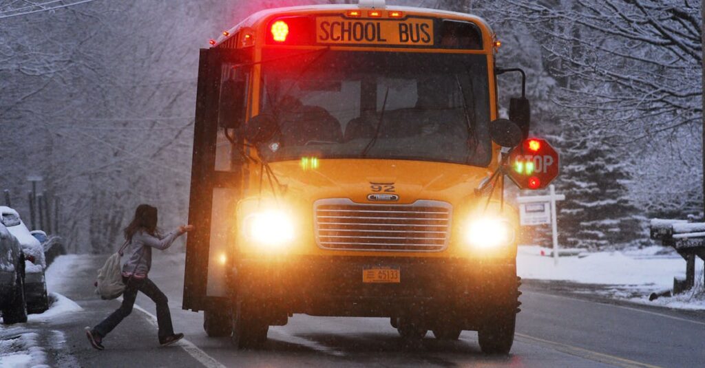 自宅からトランポリンスクールまで通いやすい距離にあることの重要性を示すイメージ