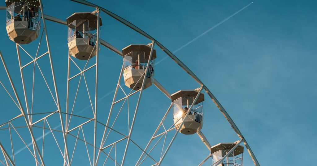 大人や家族で使える大型トランポリン。広々としたスペースと高耐荷重で安心して楽しめる構造