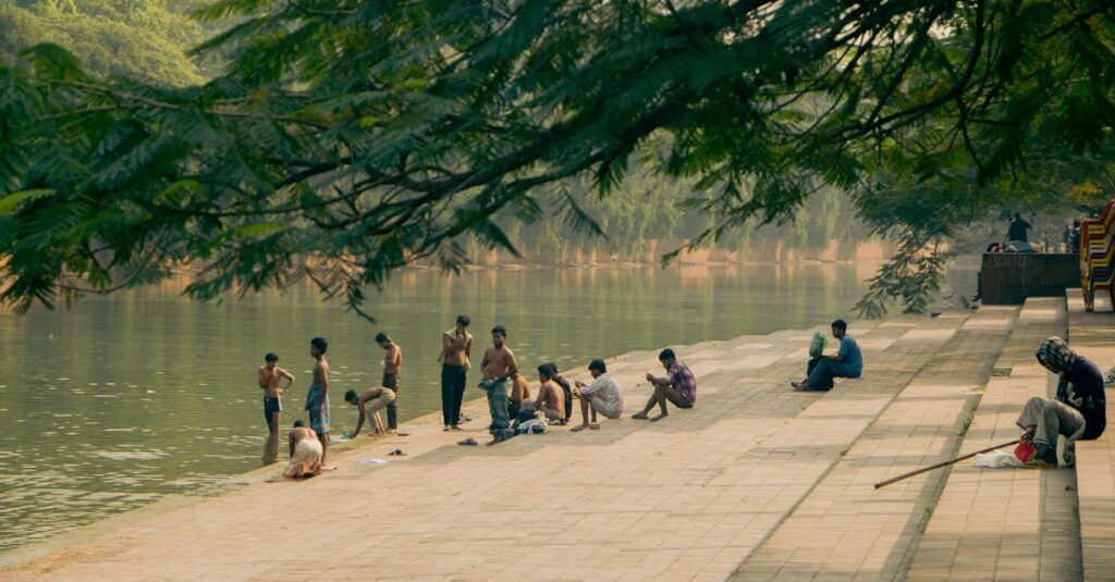 大人と子どもが一緒に使える耐荷重100kg以上の保育園向けトランポリン