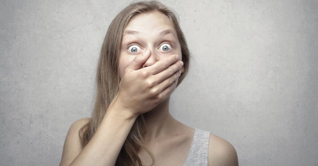 衝撃吸収マットがトランポリンの振動音を抑えるイメージ