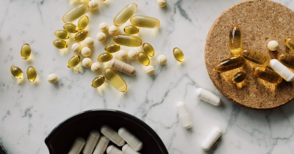 大人がトランポリンで運動して健康的な体を作るイメージ、家で簡単にできる有酸素運動