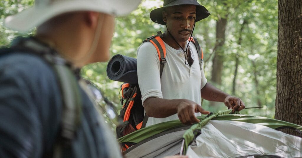 防音マットをゴム・EVA・カーペットの三層構造で重ね敷きして防音効果を高める設置例の図