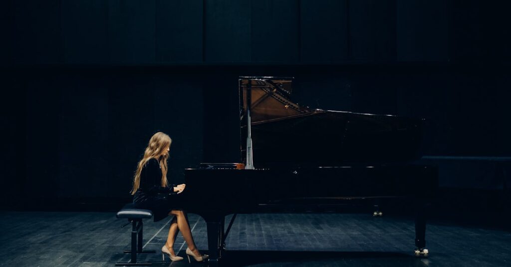 一人で参加した大人がトランポリン教室で楽しく運動している様子