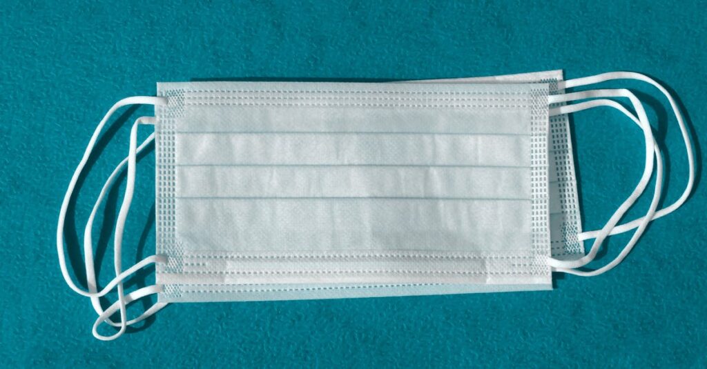 トランポリンダイエットを安全に行うための注意点をイラスト付きで説明した画像。