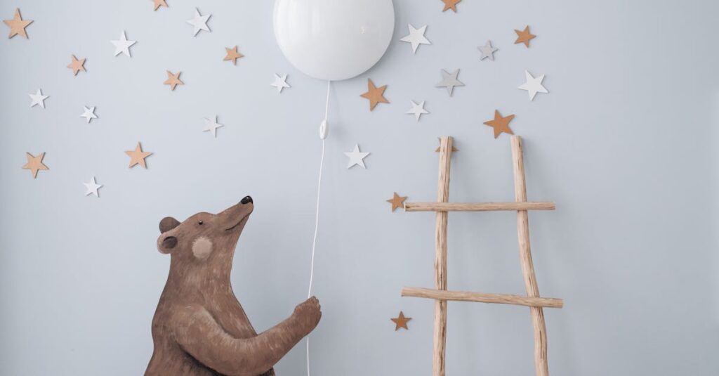 子ども部屋でトランポリンの下にEVAマットと滑り止めカーペットを敷いて安全に遊ぶ様子