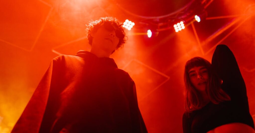 手すり付きで安全に使える大人向けトランポリンのイメージ画像