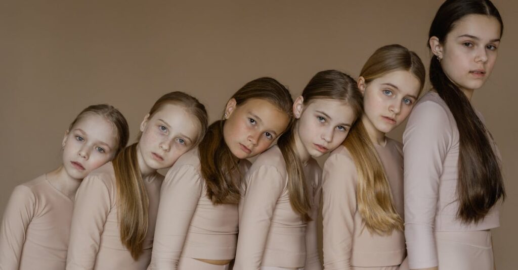 年齢別におすすめの手すり付きトランポリンのサイズと高さの比較イメージ