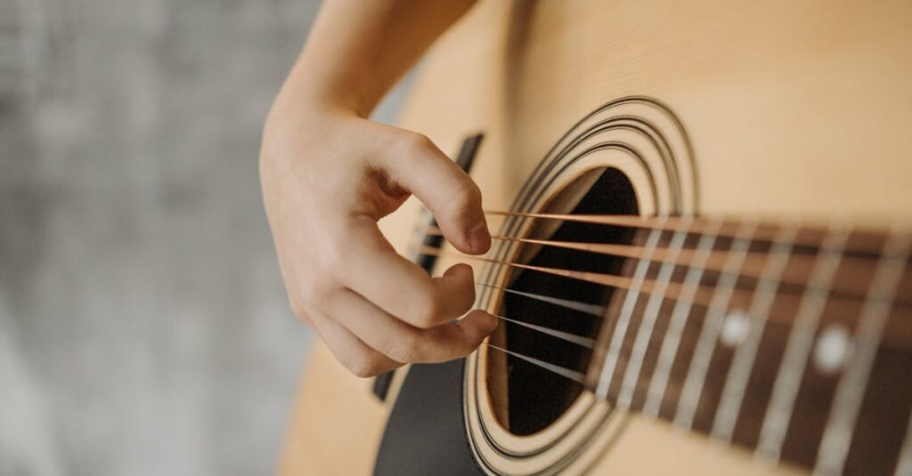 トランポリンの振動と衝撃音が床を通して響く様子を説明する図解