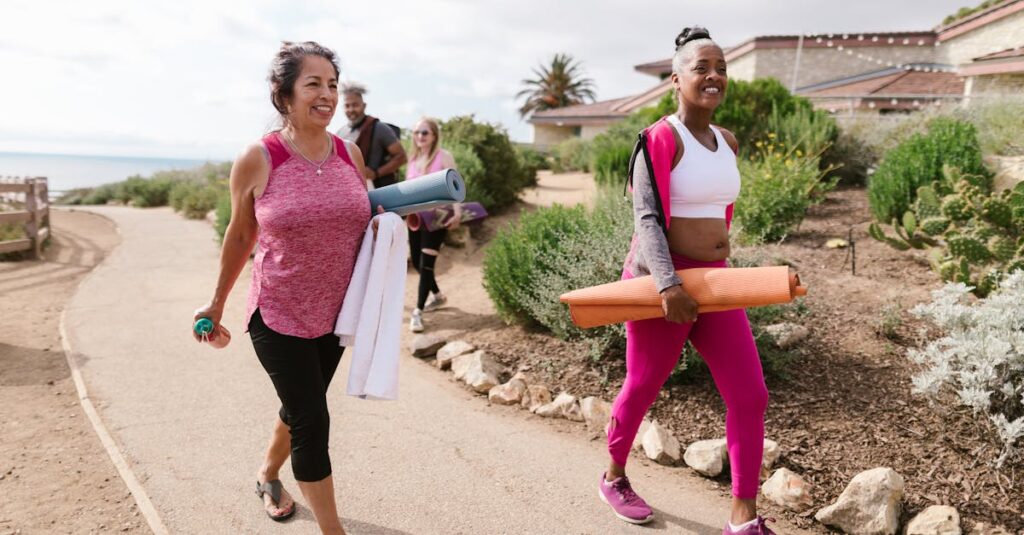 トランポリンダイエットをSNSや仲間と共有してモチベーションを維持する女性。励まし合いで継続しやすくなる。
