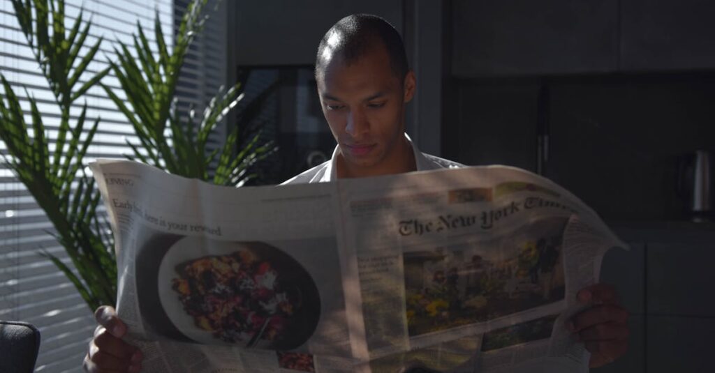 トランポリン運動を毎日のルーティンとして楽しんでいる女性のイメージ画像。