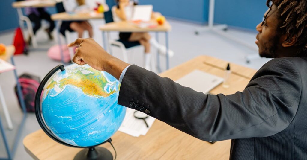 大人が楽しくトランポリン教室でジャンプしている様子