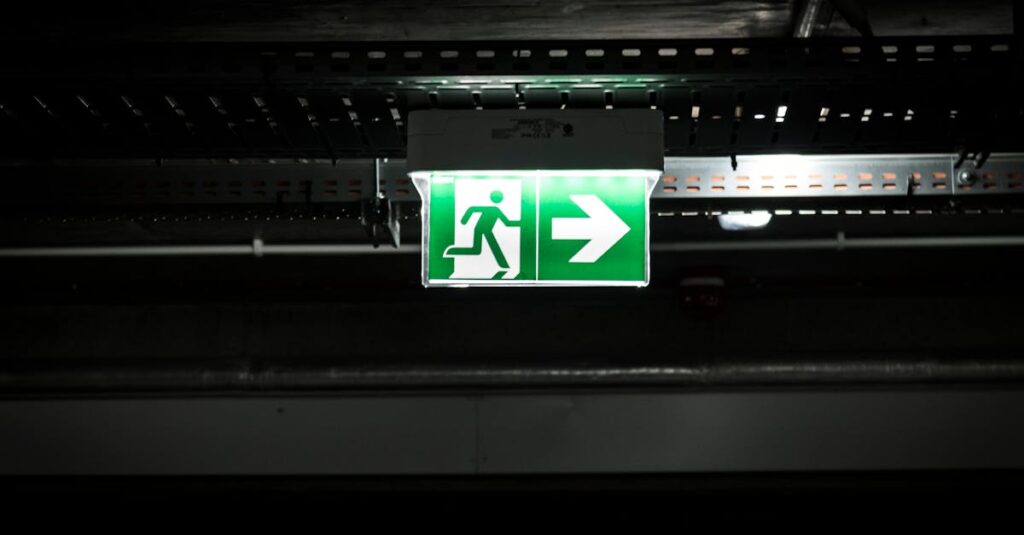 子どもの年齢やサイズに合わせて安全に室内トランポリンを選ぶチェックリスト