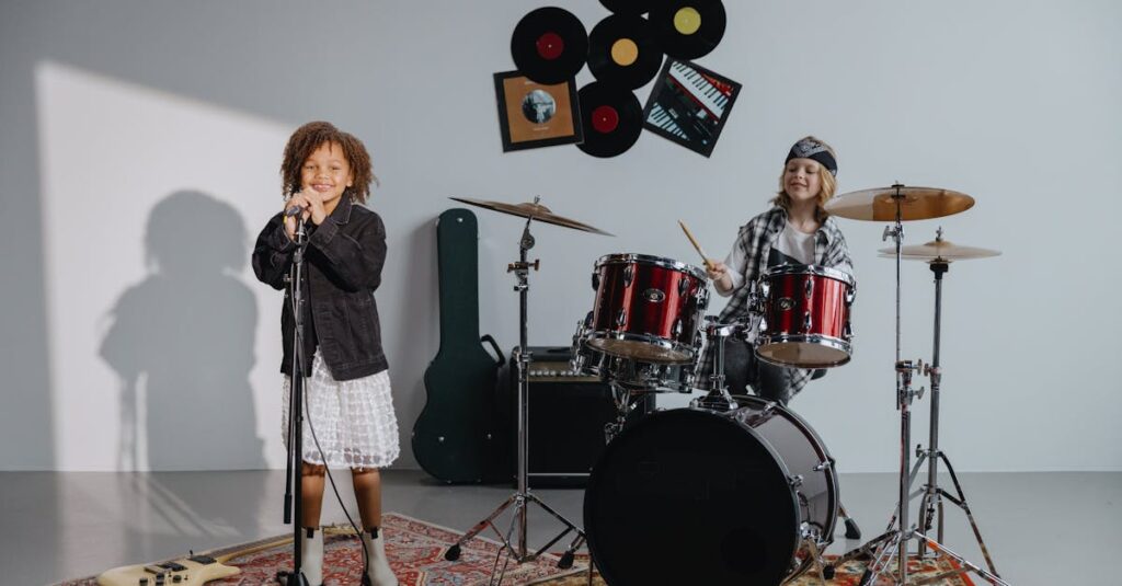 サンコー静床ライトの吸着タイプ防音マットをフローリングに敷いた写真。カーペット風の素材で子ども部屋にも適している様子