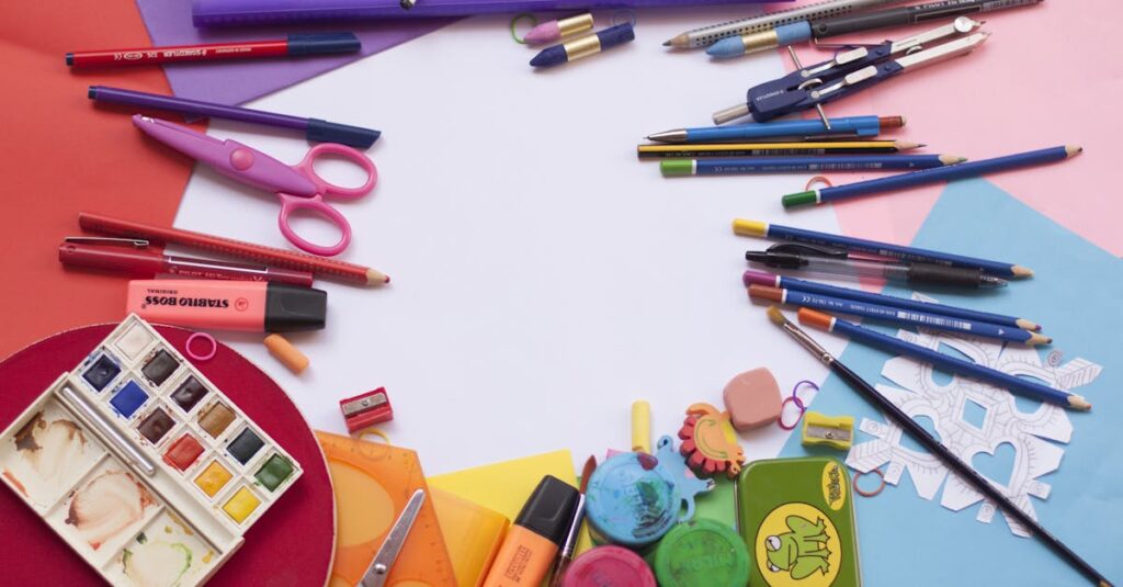 トランポリンを導入した保育園で園児が安全に遊ぶ様子と保育士が見守る場面