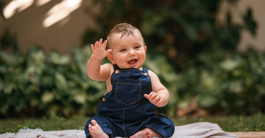 トランポリンの先生が子どもの成長を具体的に伝える様子