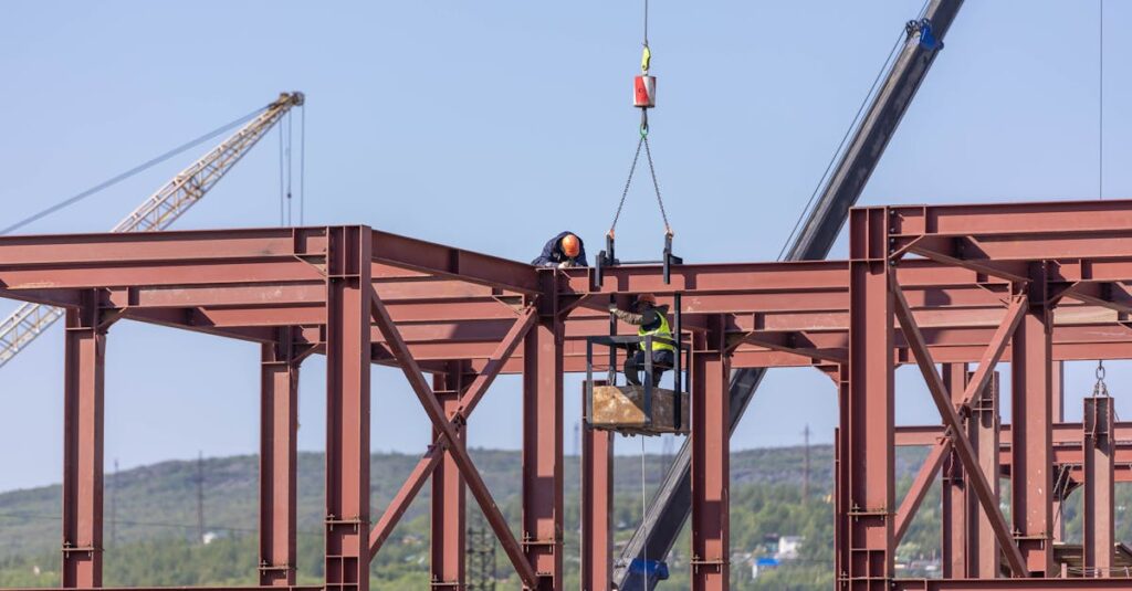 家庭用トランポリンのフレーム組み立て手順を示す画像。部品の順番や接続ポイントがわかる図解。