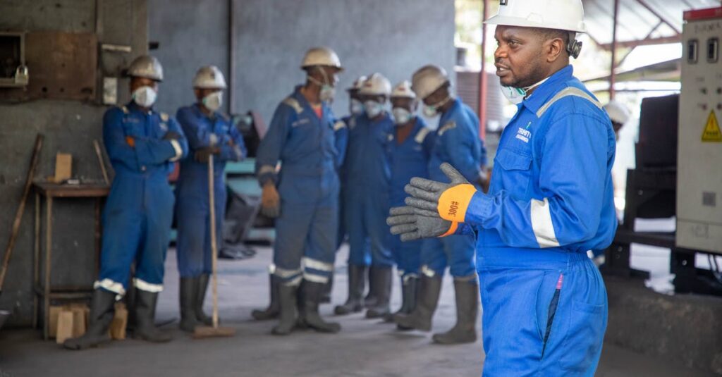 複数のトランポリンメーカーを比較して安全性やサポートを確認するイメージ