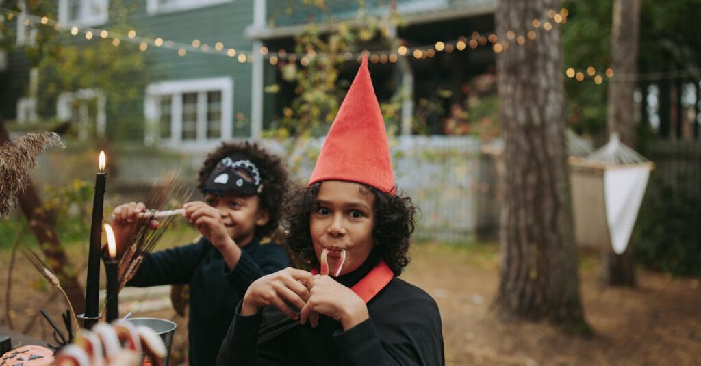 直径140～200cmの中型トランポリンを家族で庭で楽しむイメージ