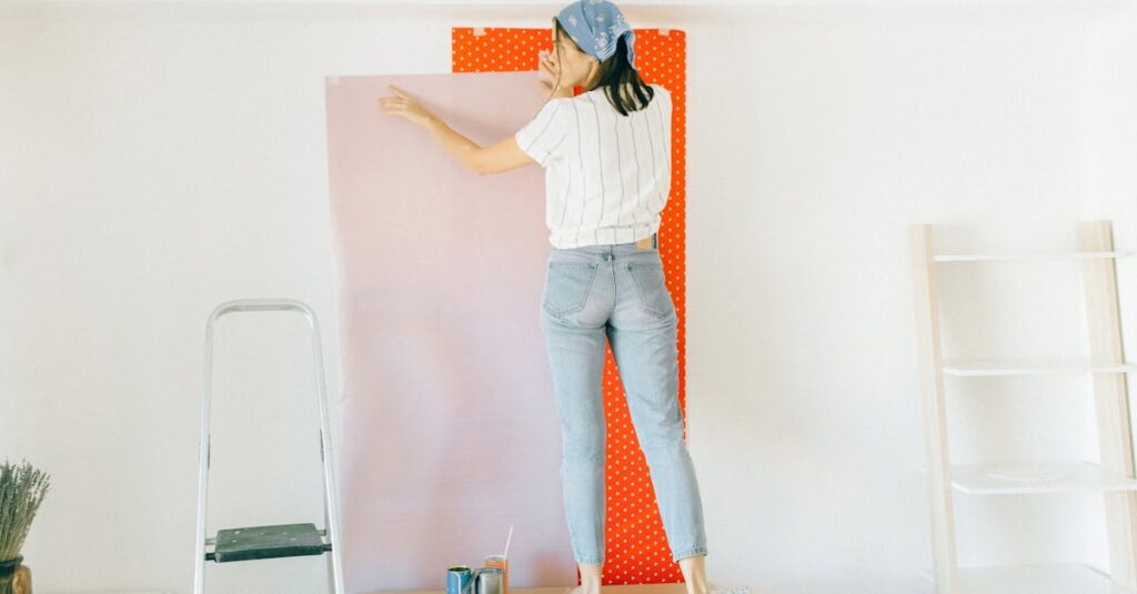 トランポリンラダーの設置安全確認と劣化チェックをしている親子のイメージ