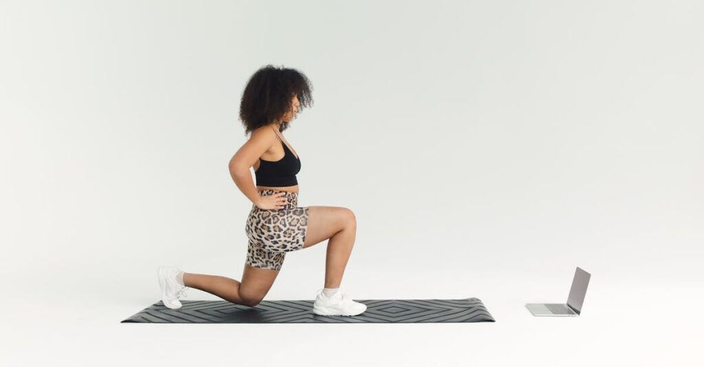 初心者が自宅でトランポリンを使い楽しくダイエットしているイメージ