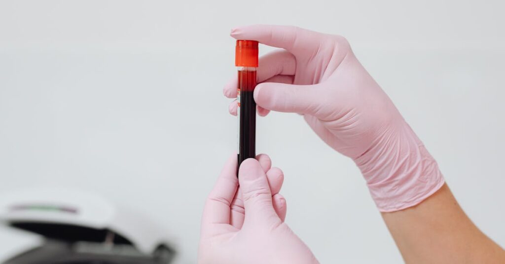 トランポリンで血流改善とむくみ解消の運動をしている様子