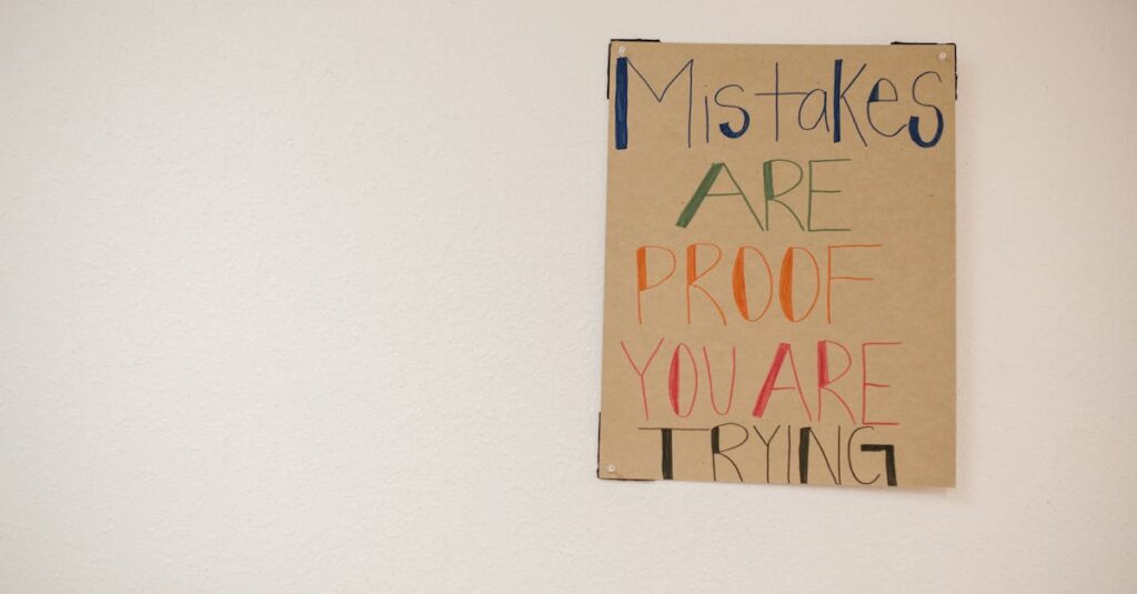 トランポリン組み立て時の失敗例と回避策を示す図解。バネやフレームの取り付けポイント。