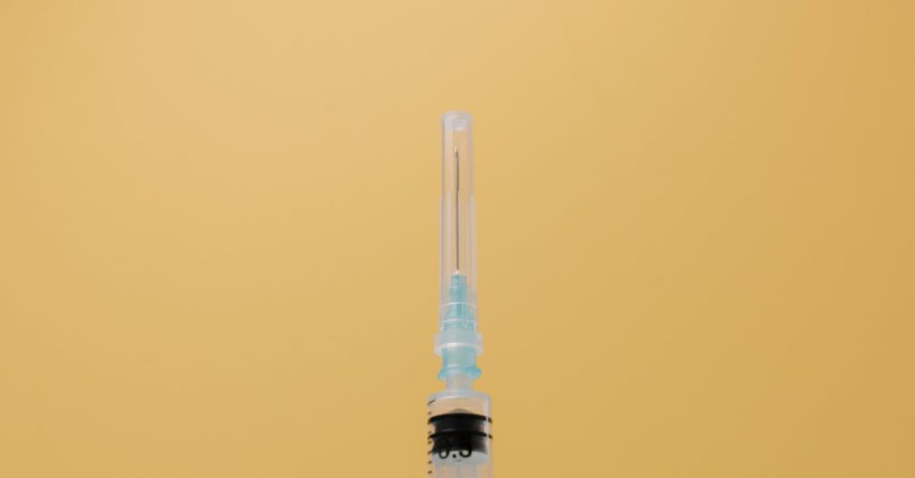 トランポリン運動で膝・腰・足首の負担を減らす正しいフォームのイメージ