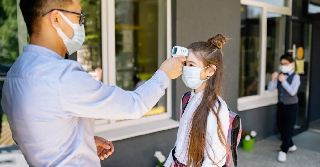 トランポリンネット交換時の子どもやペットの安全対策イメージ